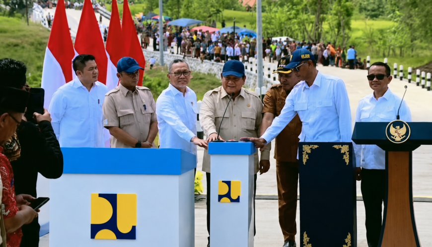 Presiden Prabowo Resmikan Inpres Jalan Daerah di Sampang, Dorong Konektivitas dan Pertumbuhan Ekonomi Nasional