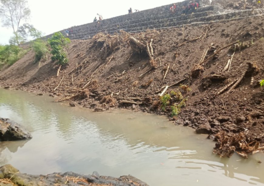 Timbulkan Dampak Lingkungan, Area Disposal Pembangunan Sekolah Rakyat Banyuwangi Diadukan kepada Bupati dan Menteri PU