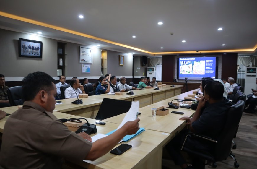 Atasi Kemacetan, Komisi IV DPRD Banyuwangi Dorong ASDP segera Menambah dan Upgrade Kapasitas Dermaga Pelabuhan Ketapang