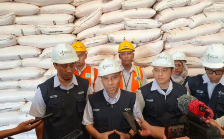 Pupuk Bersubsidi Lamongan Dipastikan Aman, Pupuk Indonesia Percepat Stok Musim Tanam Mendatang 1.	P
