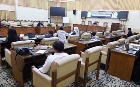 Bapemperda DPRD Banyuwangi Gelar Publik Hearing, Himpun Masukan Masyarakat atas Rencana Pembentukan Dana Abadi Daerah