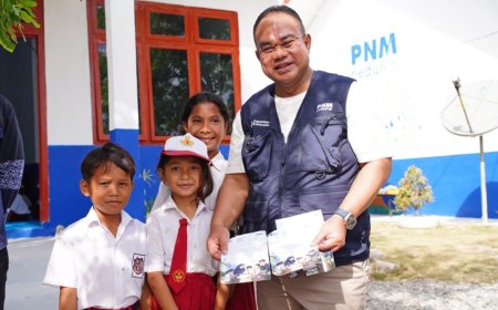 Kala Anak Nasabah PNM Mekaar Berkata “Orang Tua Saya Berjuang di Sawah, Saya Berjuang di Sekolah”