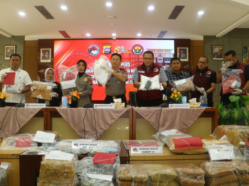 Polda Sumbar Ungkap 705 Kasus Narkoba, 916 Tersangka Ditangkap Selama Semester Pertama 2026