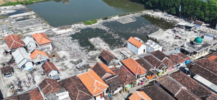 Pemkab Pasuruan Bedah 48 Rumah, Genjot Penataan Kawasan Kumuh Kalirejo Secara Menyeluruh