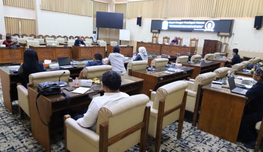 Bapemperda DPRD Banyuwangi Gelar Publik Hearing, Himpun Masukan Masyarakat atas Rencana Pembentukan Dana Abadi Daerah