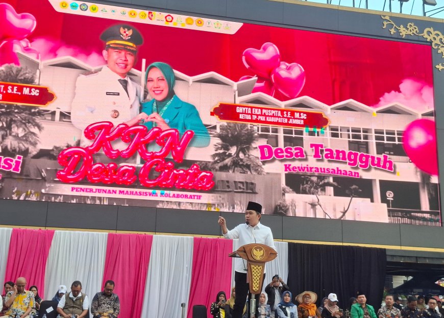 Gus Fawait Lepas 3.000 Mahasiswa KKN Kolaboratif, Dorong Pengabdian yang Berdampak bagi Warga