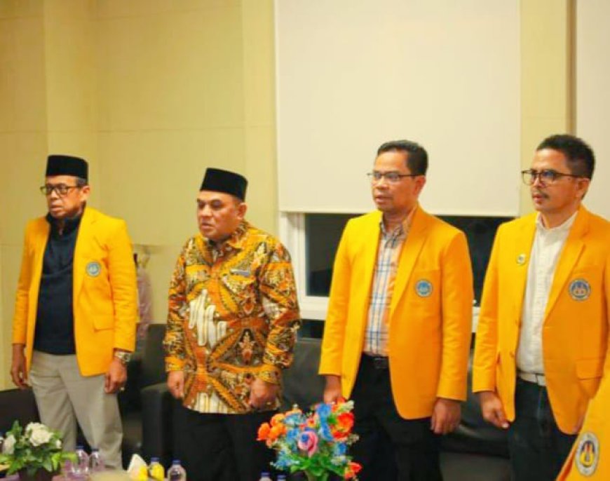 Rektor UNP Hadiri Pelantikan ILUNI Jambi, Dorong Alumni Perkuat Kemajuan Almamater